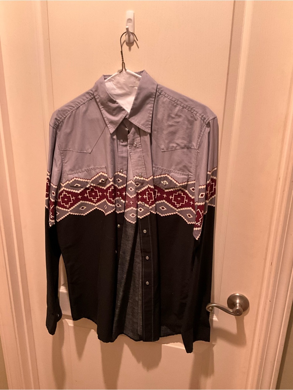 Roper Two-Tone Western Button-Down Shirt in Light Blue, Black & Maroon